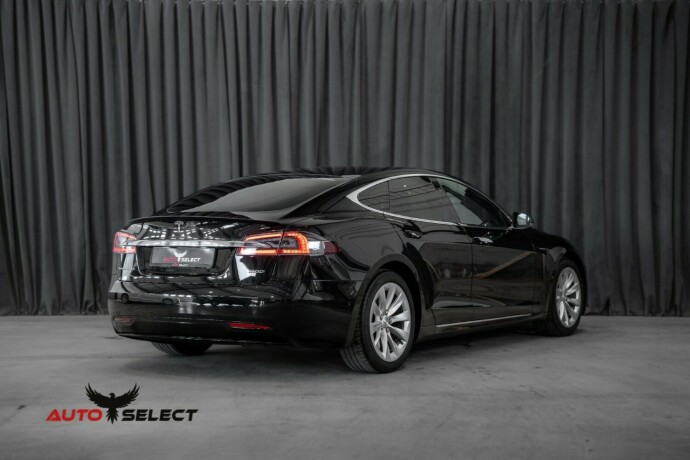 tesla-model-s-elektrisitet-2019-big-14