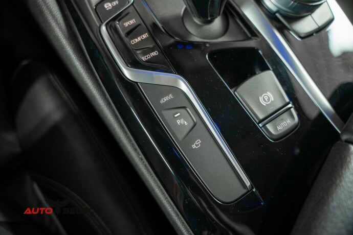 bmw-530e-elektrisitetbensin-2019-big-42
