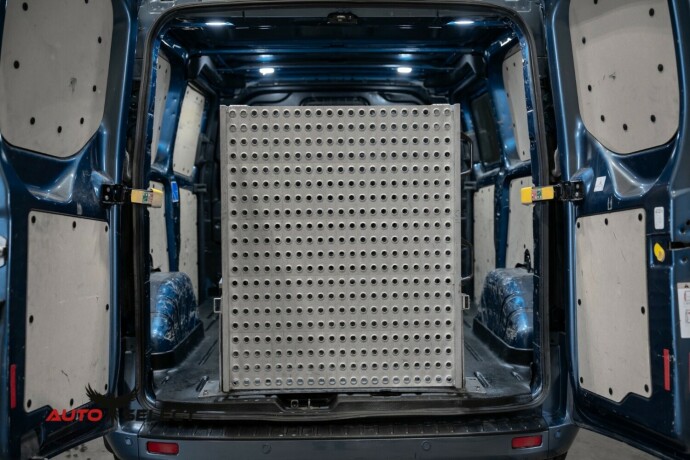 ford-transit-custom-elektrisitetbensin-2021-big-11