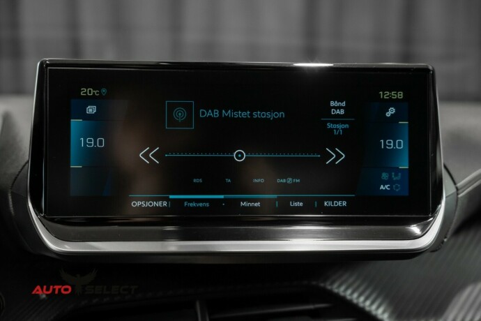 peugeot-e-2008-elektrisitet-2022-big-38
