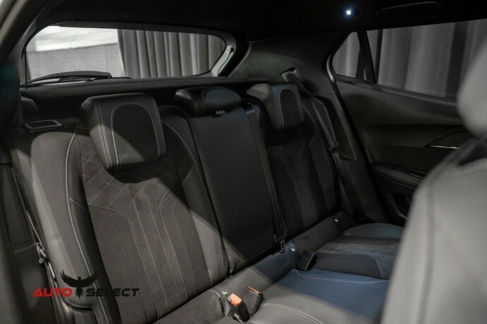 peugeot-e-2008-elektrisitet-2022-big-13