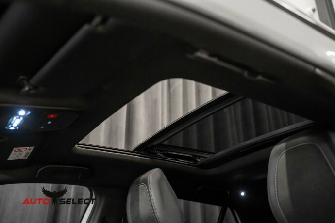 peugeot-e-2008-elektrisitet-2022-big-24