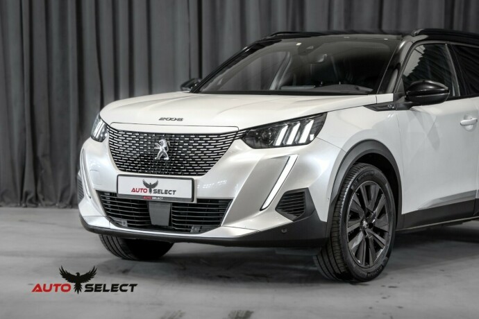peugeot-e-2008-elektrisitet-2022-big-6