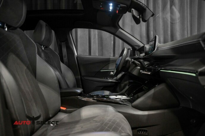 peugeot-e-2008-elektrisitet-2022-big-17