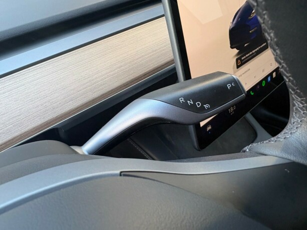 tesla-model-y-elektrisitet-2025-big-24