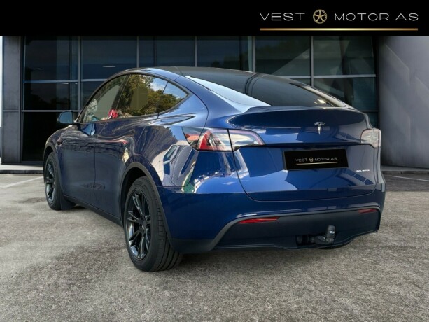 tesla-model-y-elektrisitet-2025-big-4