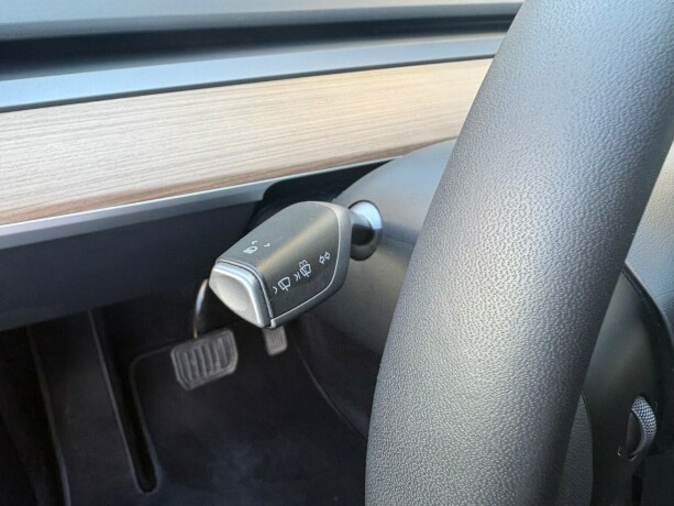 tesla-model-y-elektrisitet-2025-big-23