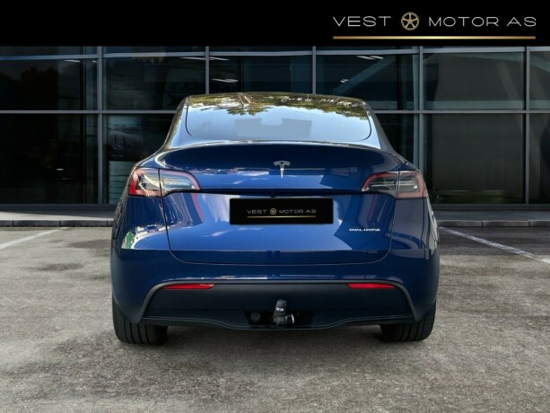 tesla-model-y-elektrisitet-2025-big-5
