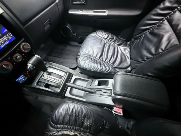 isuzu-d-max-diesel-2011-big-14