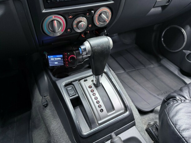 isuzu-d-max-diesel-2011-big-15