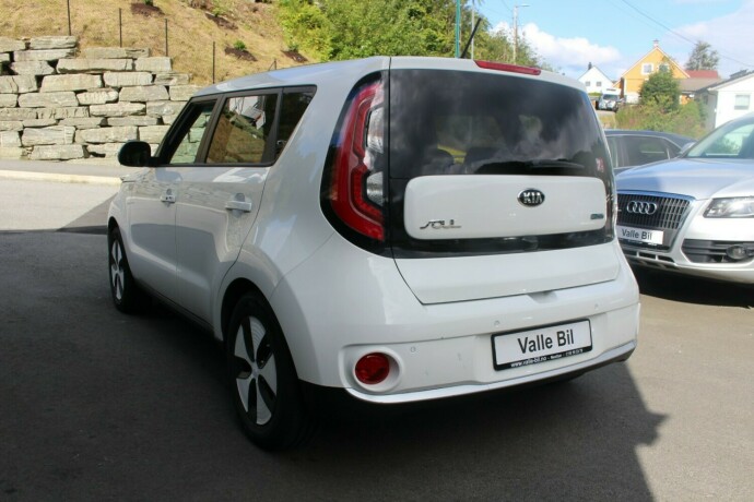 kia-soul-elektrisitet-2017-big-2