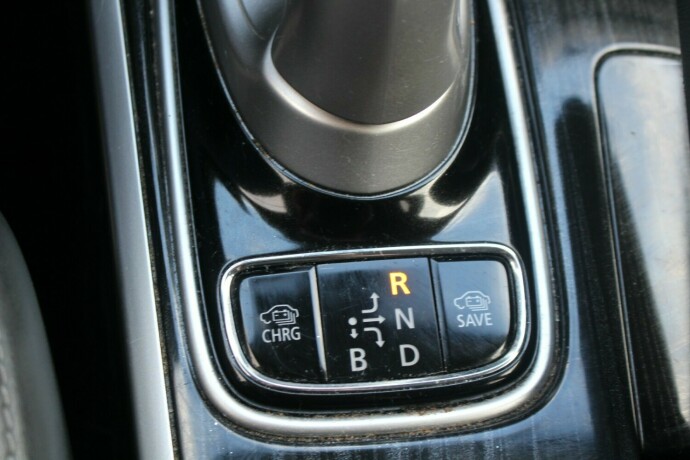 mitsubishi-outlander-elektrisitetbensin-2016-big-17