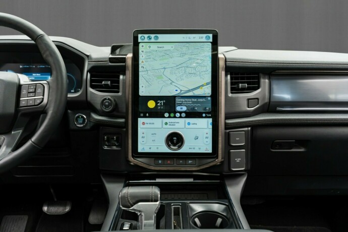 ford-f-150-elektrisitet-2023-big-26