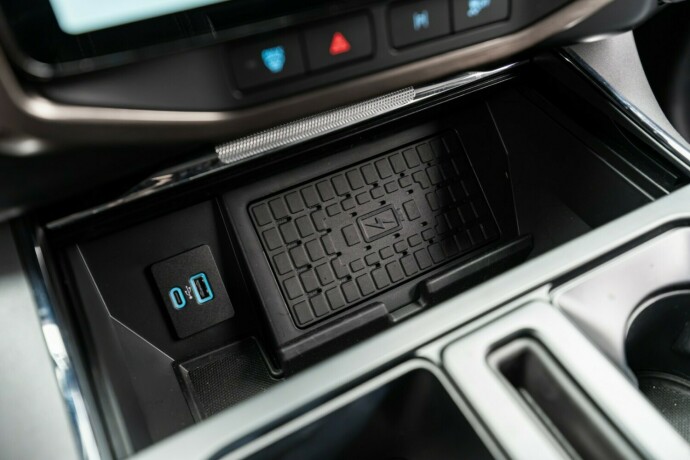 ford-f-150-elektrisitet-2023-big-25