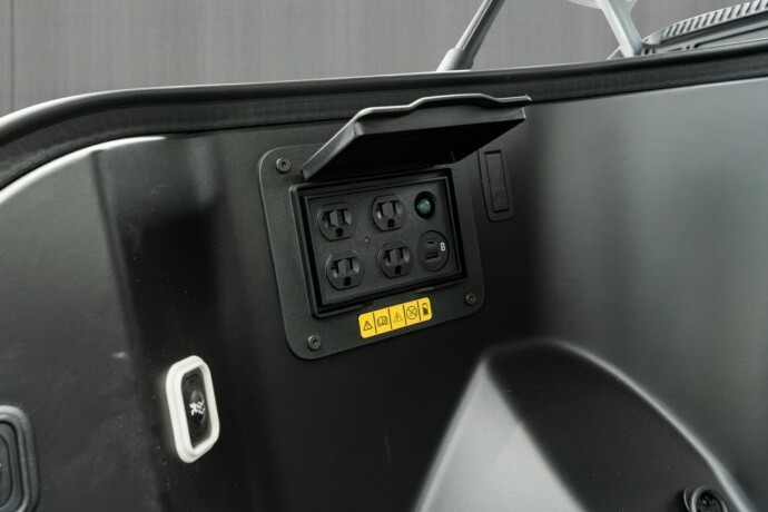 ford-f-150-elektrisitet-2023-big-52
