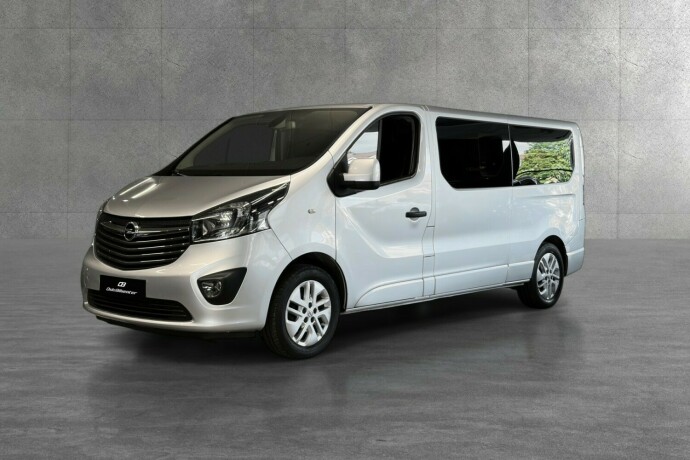 opel-vivaro-diesel-2015-big-2