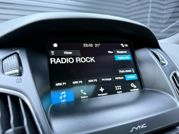 ford-focus-diesel-2016-big-21
