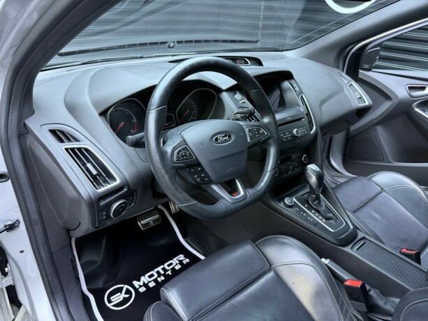 ford-focus-diesel-2016-big-11
