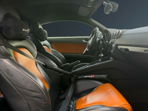 audi-tt-bensin-2008-big-13