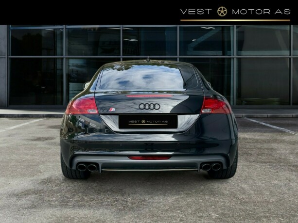 audi-tt-bensin-2008-big-5