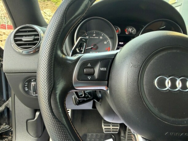 audi-tt-bensin-2008-big-22