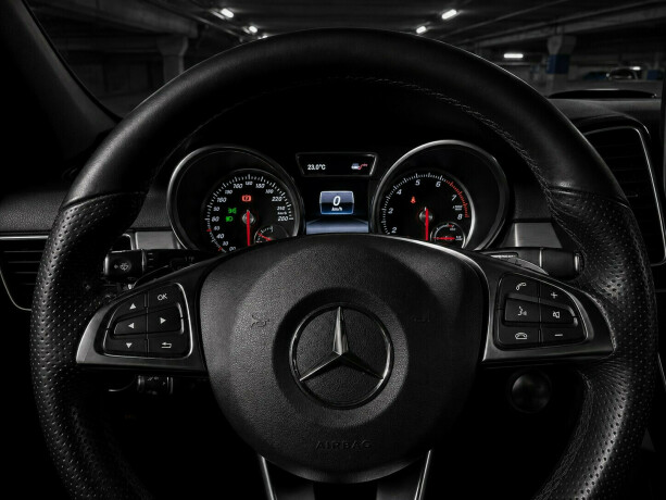mercedes-benz-gle500-e-plug-in-petrol-2016-big-16