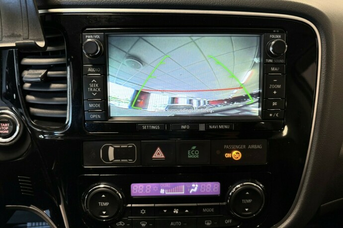 mitsubishi-outlander-diesel-2013-big-18