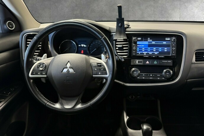 mitsubishi-outlander-diesel-2013-big-13