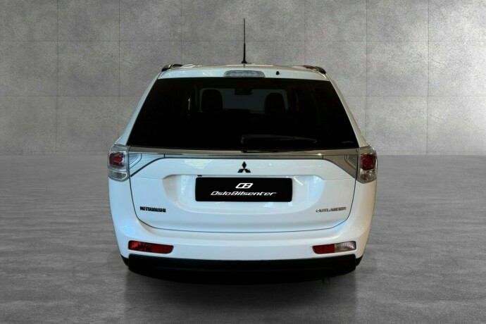 mitsubishi-outlander-diesel-2013-big-4