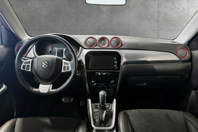 suzuki-vitara-bensin-2016-big-15