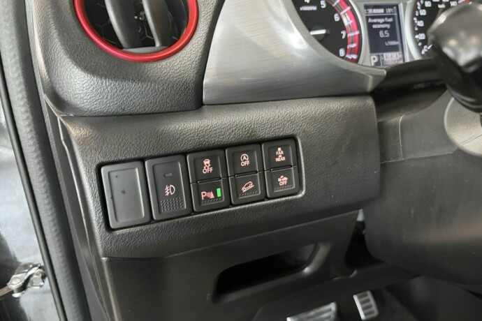 suzuki-vitara-bensin-2016-big-26