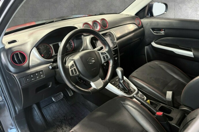 suzuki-vitara-bensin-2016-big-9