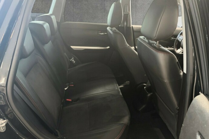 suzuki-vitara-bensin-2016-big-16