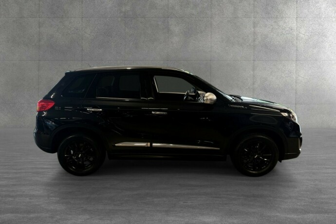 suzuki-vitara-bensin-2016-big-6