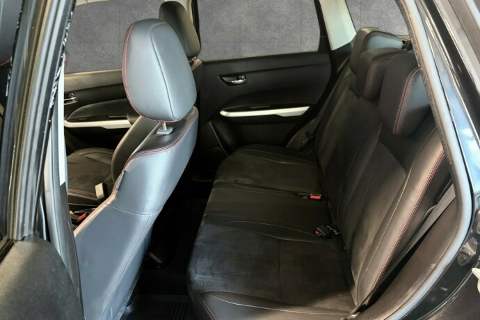 suzuki-vitara-bensin-2016-big-12