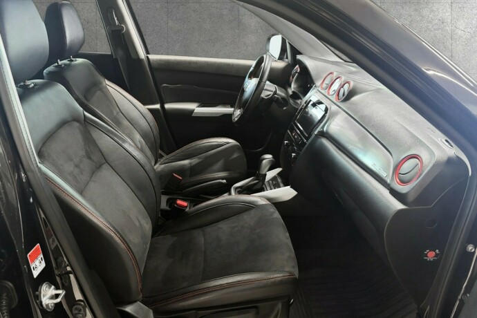 suzuki-vitara-bensin-2016-big-17