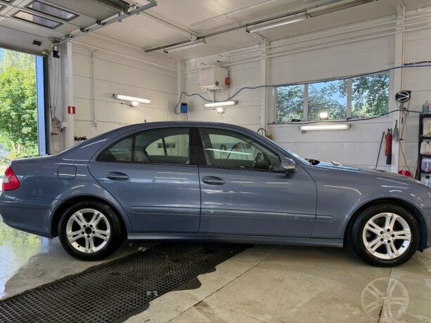 mercedes-benz-e200c-diesel-2006-big-4