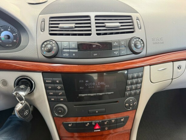mercedes-benz-e200c-diesel-2006-big-10