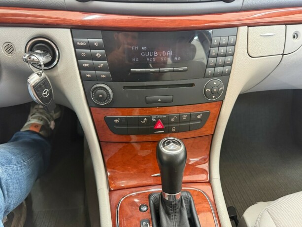 mercedes-benz-e200c-diesel-2006-big-11