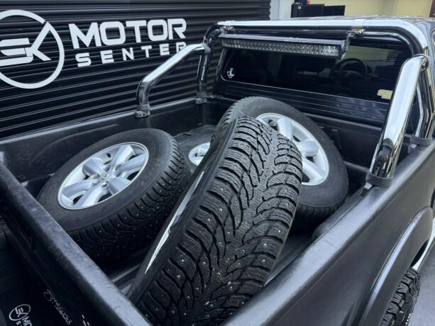 toyota-hilux-diesel-2010-big-31