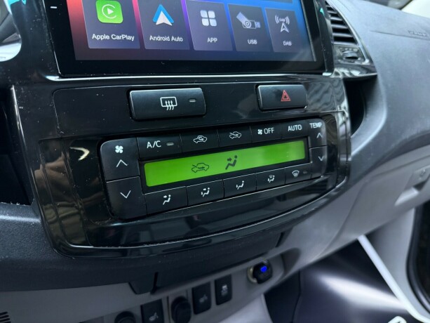 toyota-hilux-diesel-2010-big-21