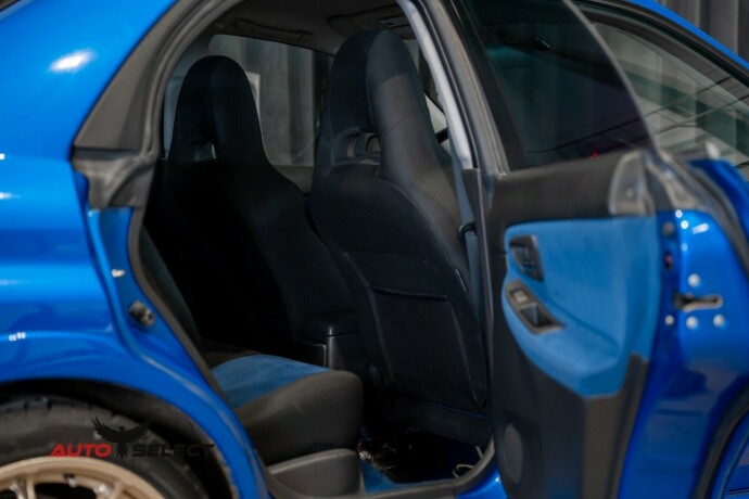 subaru-impreza-bensin-2007-big-15