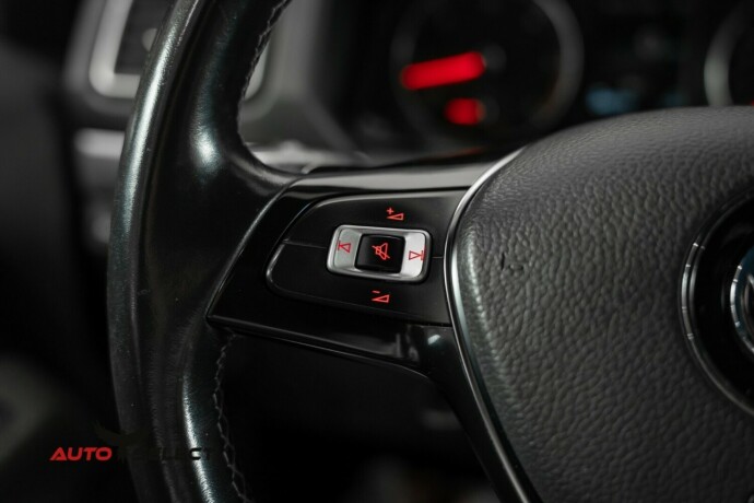 volkswagen-amarok-diesel-2020-big-27