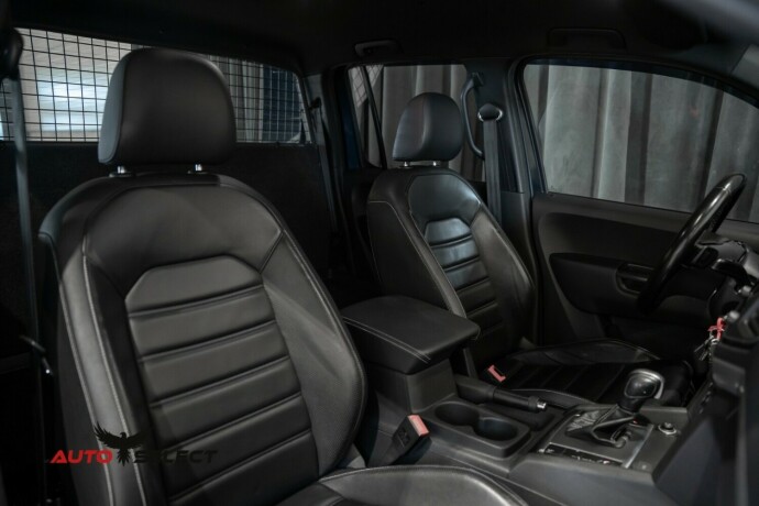volkswagen-amarok-diesel-2020-big-19