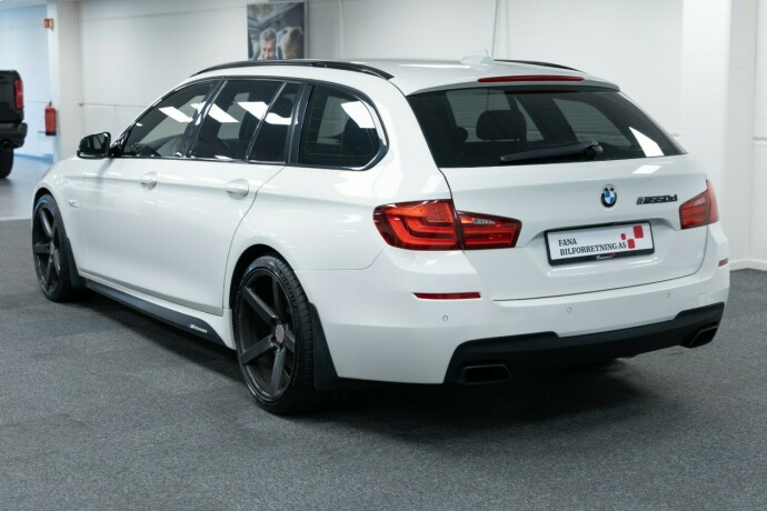 bmw-m550d-diesel-2012-big-1
