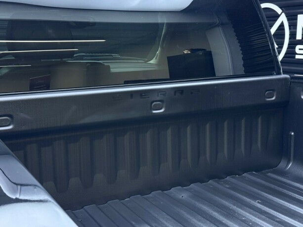 gmc-sierra-bensin-2008-big-22