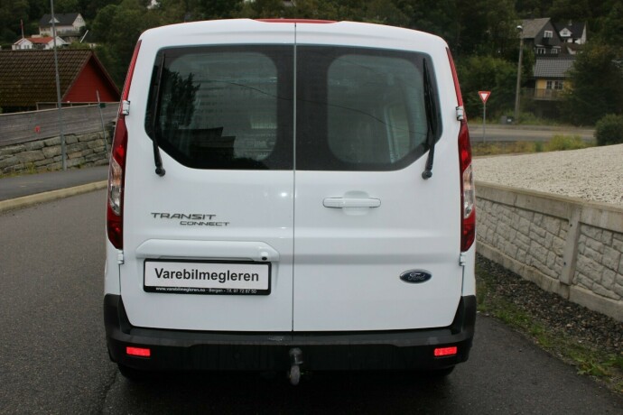 ford-transit-connect-diesel-2023-big-4