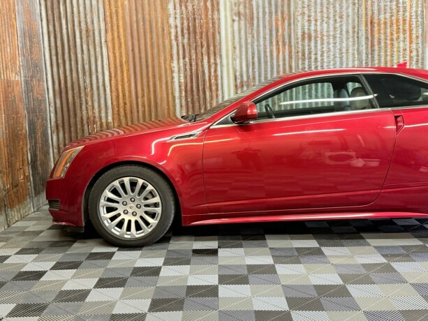 cadillac-cts-bensin-2011-big-12
