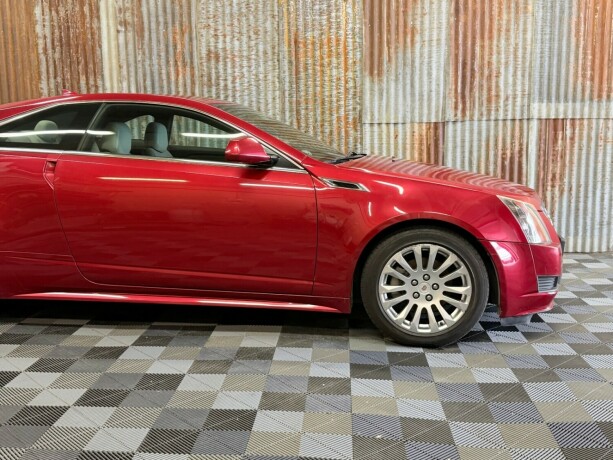 cadillac-cts-bensin-2011-big-3