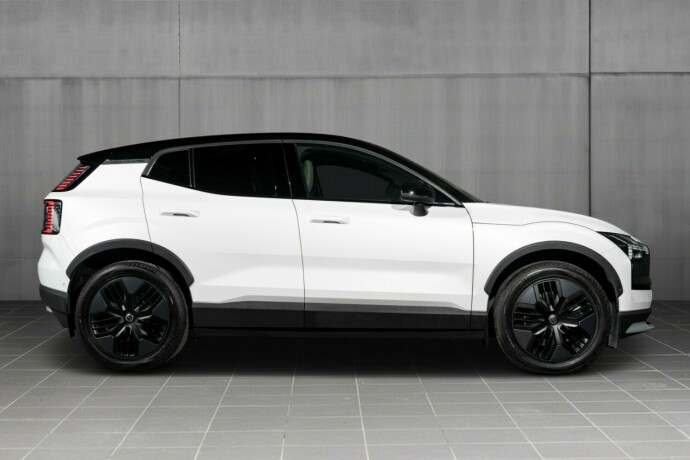 volvo-ex30-elektrisitet-2025-big-3